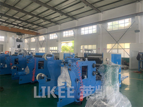 Αγορά LKWP-980 Pop Up Wax Paper Folding Machine for Household Kitchen Baked Cutting Packaging online manufacture