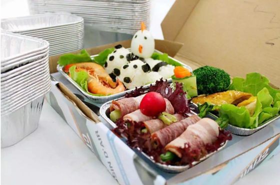 Αγορά LK-T80 Food Container Punching Machine Automatic for Making Food Fish Pan Type online manufacture