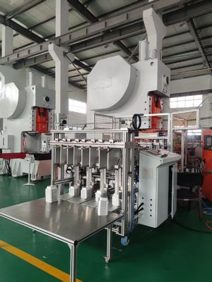 Αγορά LK-T63 Aluminum Foil Container Making Machine with Automatic Scrap Recycling 19KW Motor Power and 38~70 Times/min Working Speed online manufacture