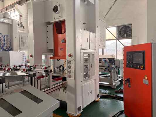 Αγορά Ανακυκλωμένος cOem αλουμινίου φύλλων αλουμινίου τροφίμων δίσκος αργιλίου λουρίδων εμπορευματοκιβωτίων χρυσός online manufacture