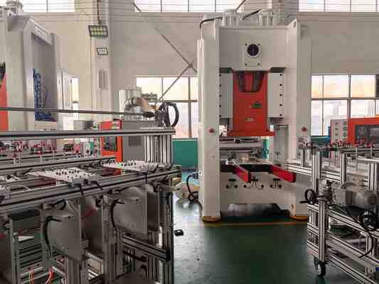 Αγορά Μηχανή Κατασκευής Δοχείων Αλουμινίου Ανακυκλώσιμα Ομαλά Τοιχώματα Ορθογώνια Μεταλλική Συσκευασία online manufacture