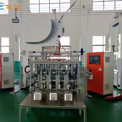 Η Siemens Motor High Speed 3 Cavities Aluminium Foil Container Making Machine είναι ένα μηχάνημα κατασκευής δοχείων από αλουμίνιο.