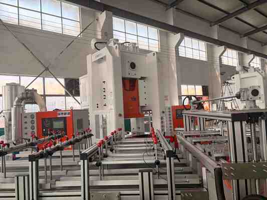 Μηχανή κατασκευής δοχείων από φύλλο αλουμινίου Στρογγυλό σχήμα Άοσμη συσκευασία τροφίμων